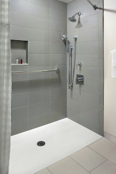 Standard Room, 2 Double Beds, Tower