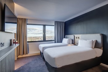Standard Room, 2 Twin Beds, City View (with Free Hot Breakfast)
