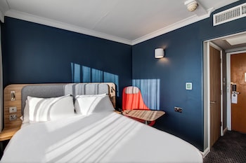 Standard Room, 1 Double Bed (with Free Hot Breakfast)