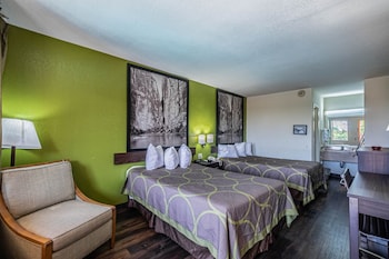 Double Room, 2 Double Beds, Smoking