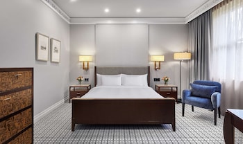 Room, 1 King Bed (Heritage)