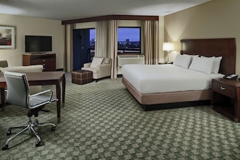 Junior Suite, 1 King Bed, Non Smoking, Balcony