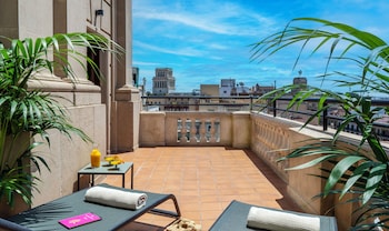 Superior Room, Terrace (Avenida)