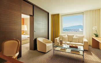 Suite, 1 Bedroom, Lake View