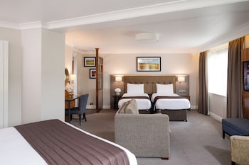 Family Studio Suite