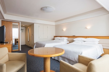 Grand Room, 2 Double Beds, Bay View (Disney or Bay view)