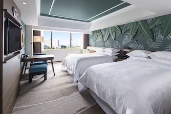 Room, Multiple Beds