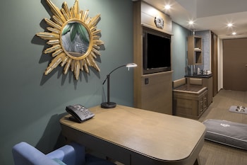 Room, Multiple Beds (Dog Friendly)