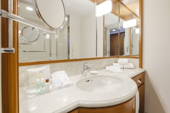 Grand Room, 2 Double Beds, Bay View (Disney or Bay view)