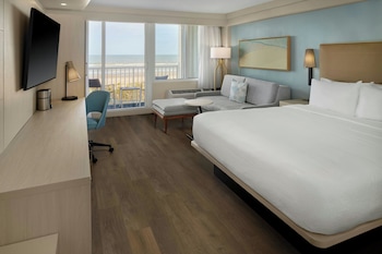 Room, 1 King Bed with Sofa bed, Balcony, Oceanfront (Balcony)