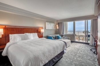 Room, 1 King Bed with Sofa bed, Balcony, Oceanfront (Balcony)