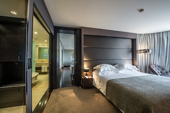 Penthouse, Kitchenette, River View