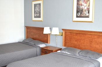 Room, 2 Double Beds, Non Smoking