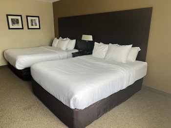 Standard Room, 2 Queen Beds, Non Smoking