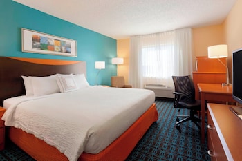 Room, 1 King Bed, Hearing Accessible (Accessible Bathtub)