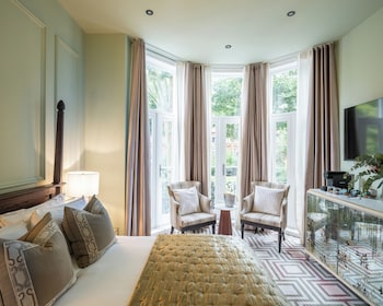 Crown Suite
