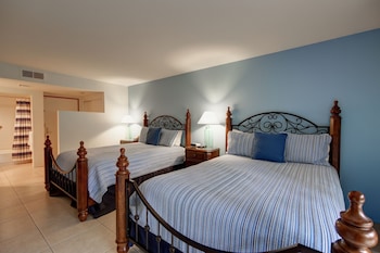 Condo,1 Bedroom,1 King with Kitchen