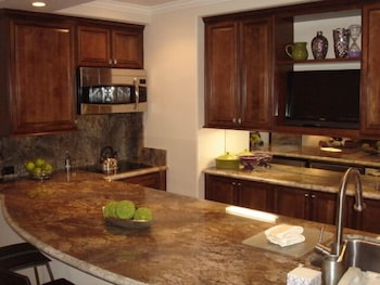 Villa, 2 Bedrooms, 2 Kings, Fireplace, Kitchen