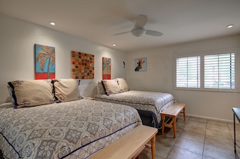Condo, 2 Bedrooms, 1King, 1 Queen, Kitchen
