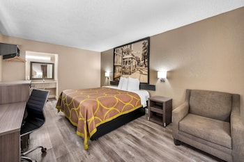Deluxe Room, 1 King Bed, Non Smoking