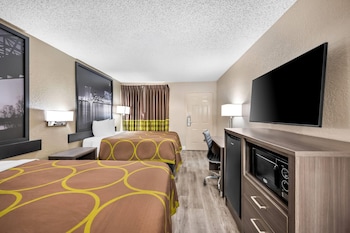 Room, 2 Queen Beds, Smoking