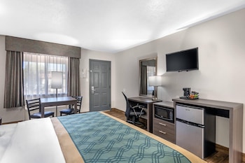 Room, 1 King Bed, Non Smoking