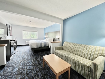 Suite, 1 King Bed, Non Smoking