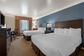 Standard Room, 2 Queen Beds, Non Smoking, Refrigerator & Microwave