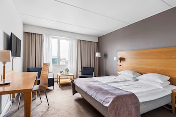 Superior Room, 1 Queen Bed, Non Smoking