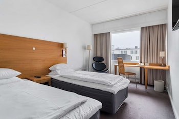 Economy Room, 2 Twin Beds, Non Smoking