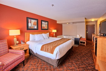 1 King Bed, Jacuzzi