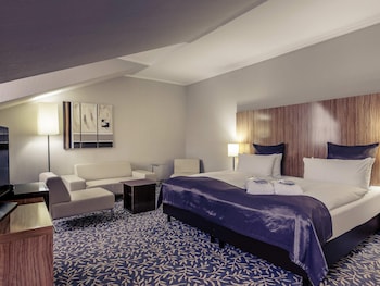Privilege, Room, 1 King Bed