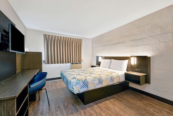 Standard Room, 1 Queen Bed, Accessible, Non Smoking