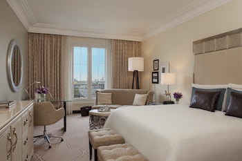 Room, 1 King Bed, City View