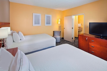 Room, 2 Double Beds (Hearing Accessible)