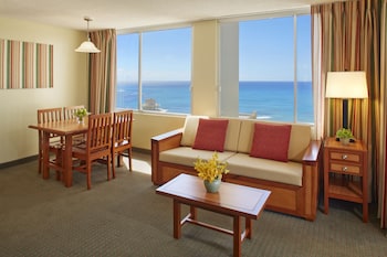 Suite, 1 Bedroom, Ocean View (2 Twin Beds)
