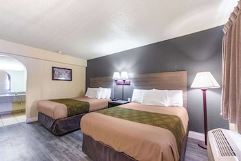 Standard Double Room, 2 Double Beds, Smoking