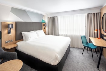Standard Room, 1 King Bed (Super King)