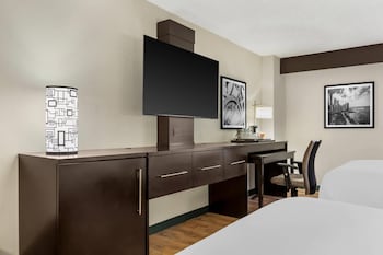 Standard Room, 2 Queen Beds, Non Smoking