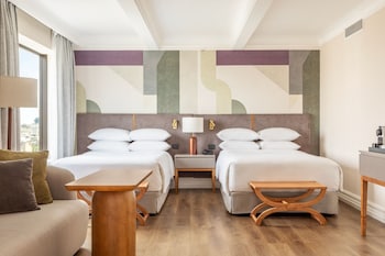 Deluxe Room, 2 Double Beds, Pool Access