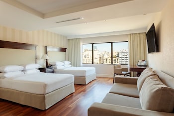 Studio, 2 Double Beds, City View (Pool Access)