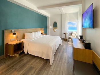 Signature Ocean View King