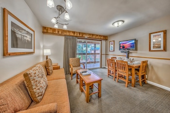 Room, 2 Bedrooms (3 bathrooms)