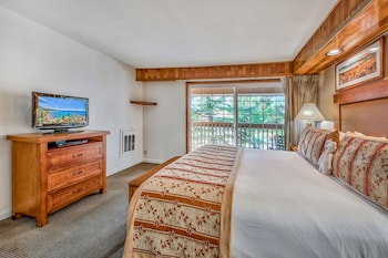 Room, 2 Bedrooms (3 bathrooms)