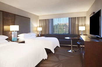 Room, 2 Double Beds (Concierge Floor)