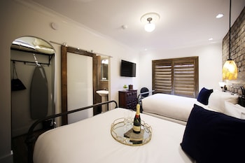 Deluxe Room, 2 Double Beds