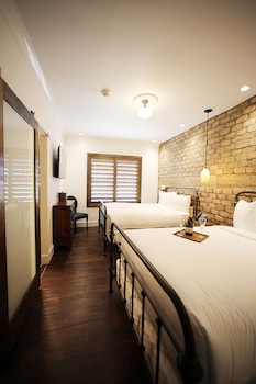 Deluxe Room, 2 Double Beds