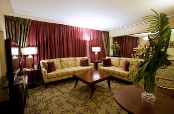 Suite, 2 Queen Beds (royal suite)