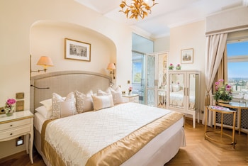 Romantic Double Room, 1 King Bed, City View