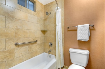 Standard Room, 2 Double Beds, Non Smoking, Refrigerator & Microwave